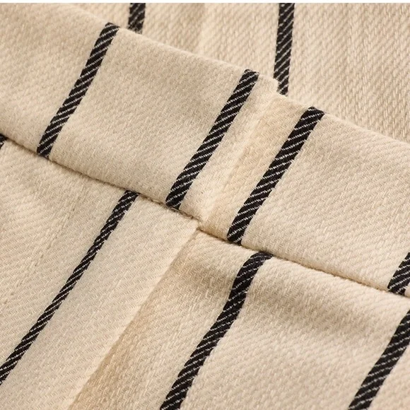 EXPRESS shorts and vest - Picture 2 of 2